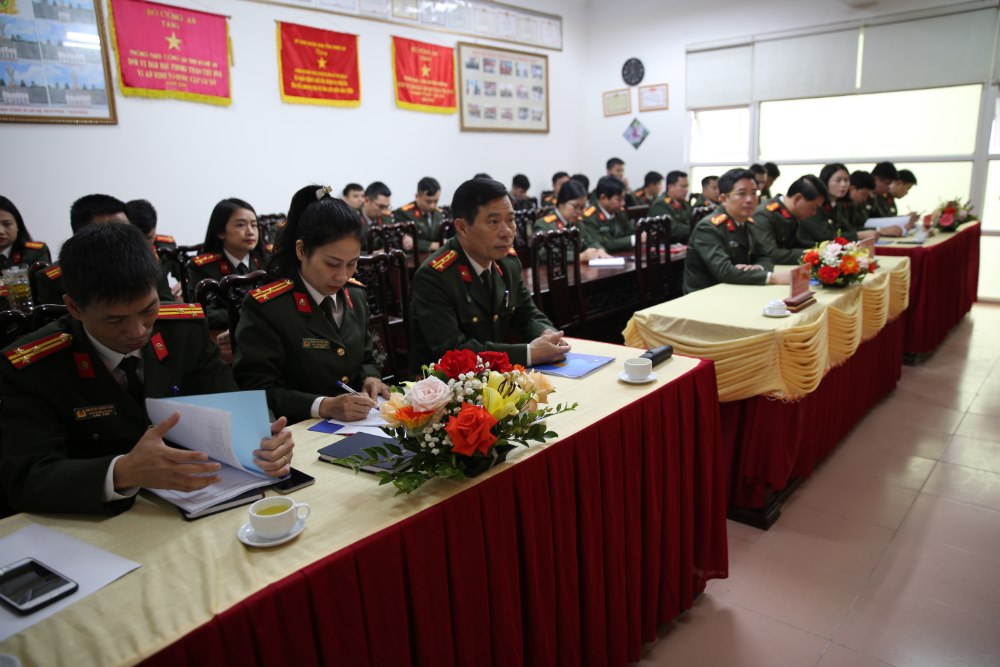 Các đại biểu tham dự Hội nghi