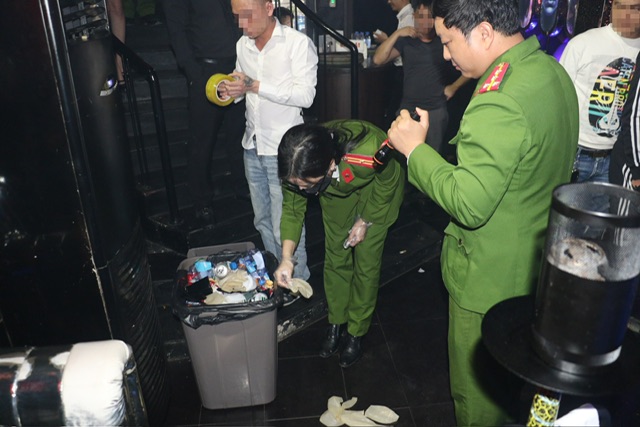 Cơ quan chức năng kiểm tra cở sở Fiêu club