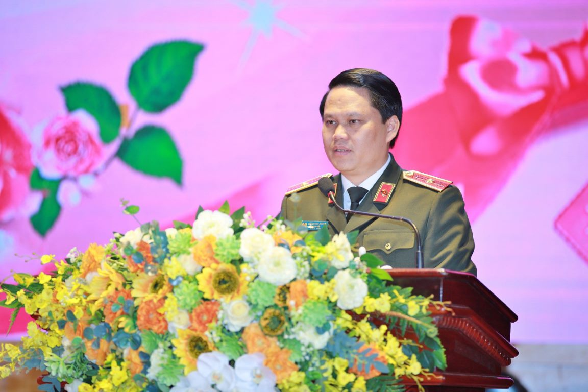 Đồng chí Thiếu tướng Bùi Quang Thanh - Ủy viên Ban Thường vụ Tỉnh ủy, Bí thư Đảng ủy, Giám đốc Công an tỉnh phát biểu chỉ đạo