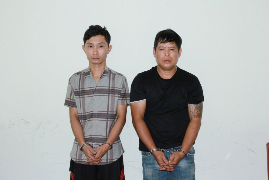Công an Nghệ An: Bắt 02 đối tượng vận chuyển 1,4 tấn pháo hoa nổ