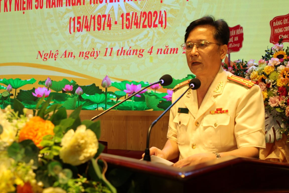 Lãnh đạo Phòng CSCĐ Công an Nghệ An phát biểu 