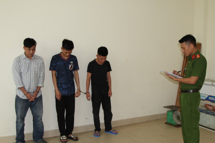 Công an Nghệ An phá chuyên án, bắt ổ nhóm trộm, tiêu thụ hơn 02 tấn chó