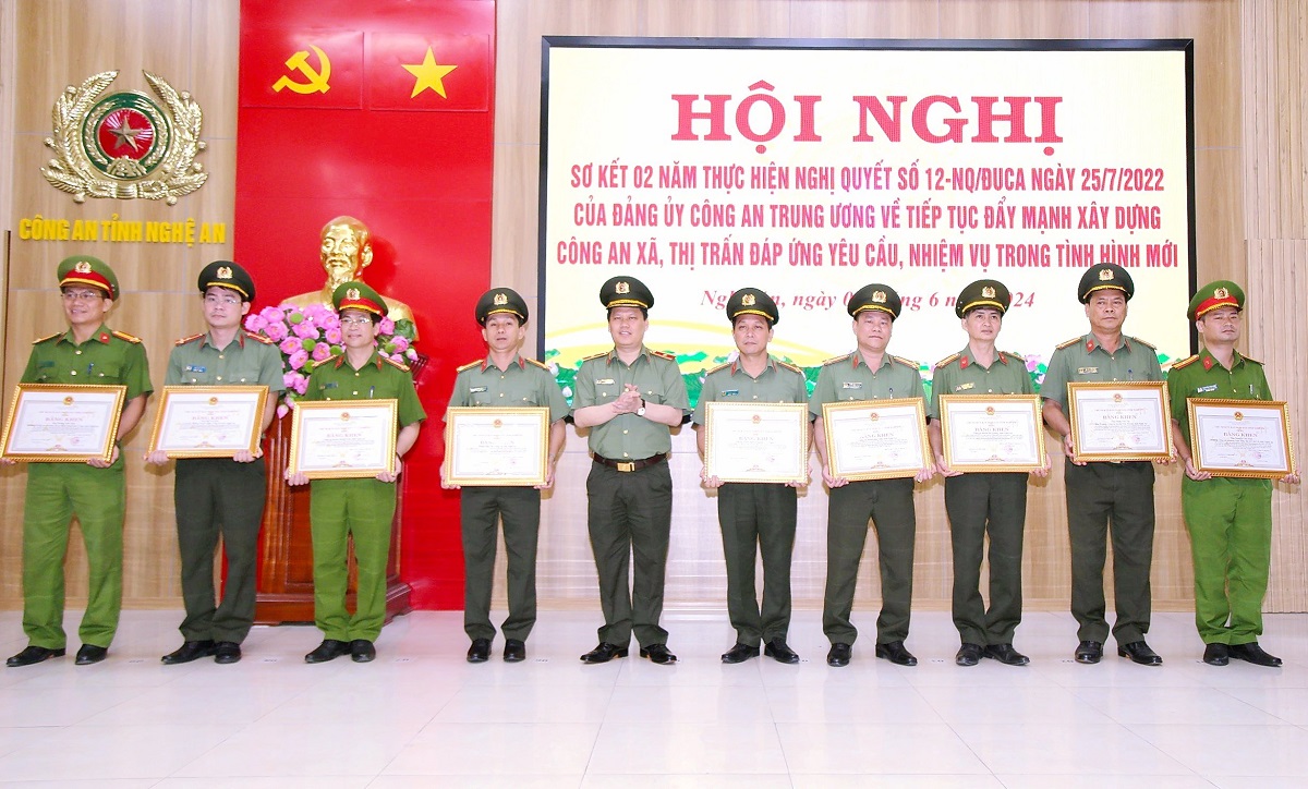 Sơ kết 02 năm thực hiện Nghị quyết số 12 về tiếp tục đẩy mạnh xây dựng Công an xã, thị trấn