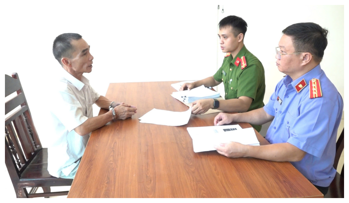 Công an Nghệ An bắt 02 đối tượng giả danh cán bộ tòa án, viện kiểm sát để lừa 
