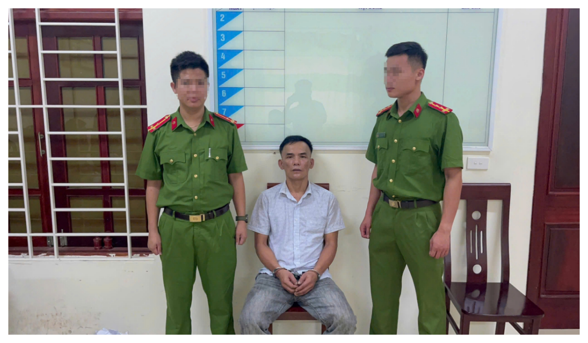 Triệt xóa đường dây mua bán, vận chuyển ma tuý, thu giữ 10 bánh hêrôin
