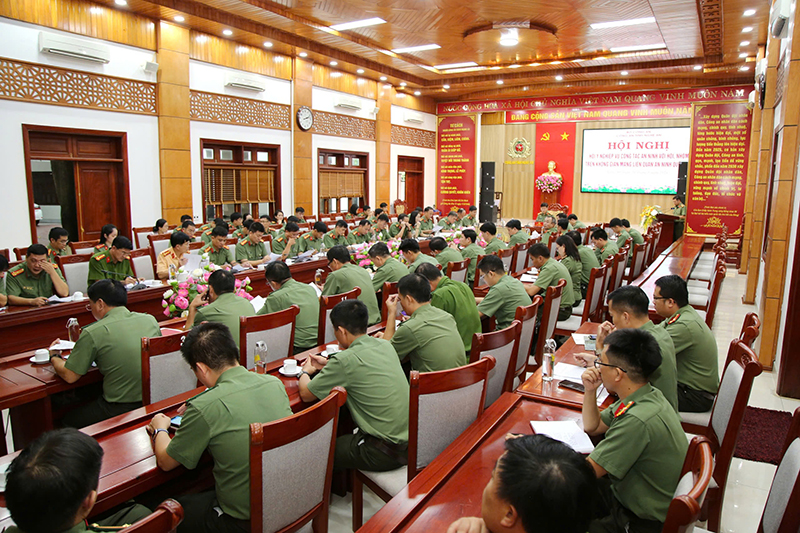 Thực hiện hiệu quả công tác an ninh đối với các hội, nhóm trên không gian mạng