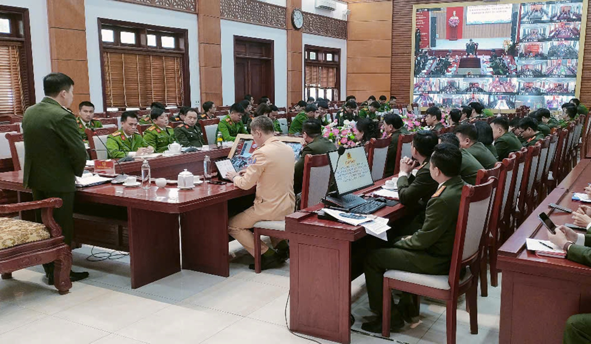 Tập huấn và triển khai ứng dụng các phần mềm trong Công an tỉnh Nghệ An