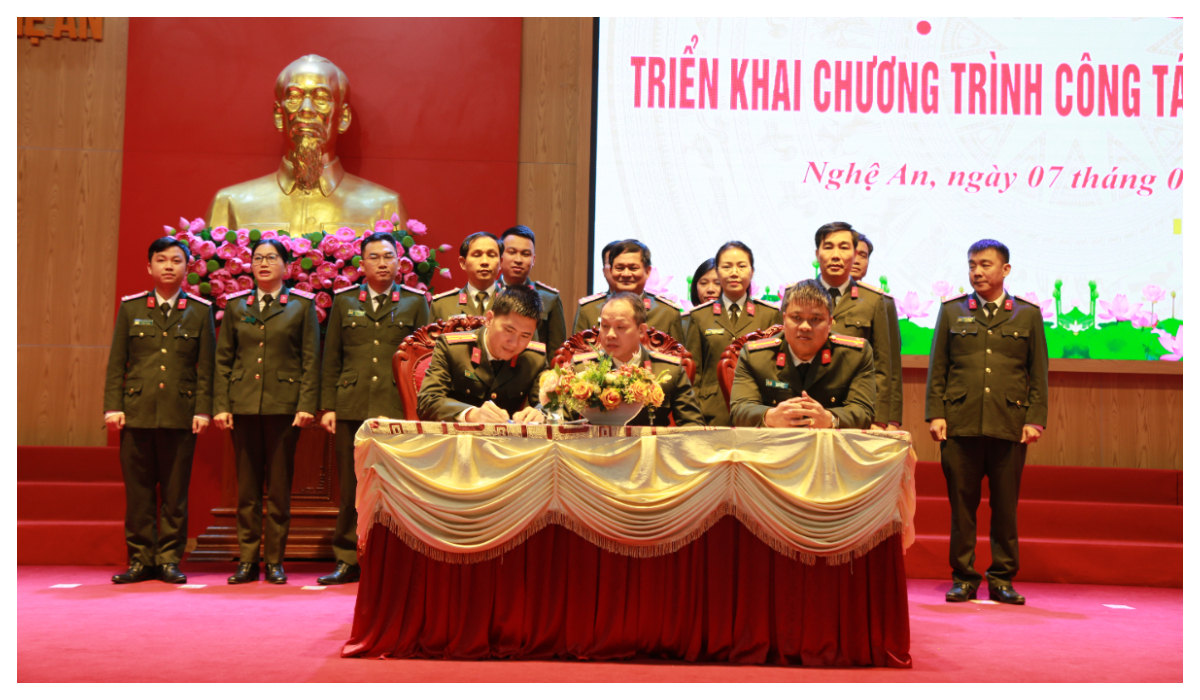 Triển khai chương trình công tác năm 2025