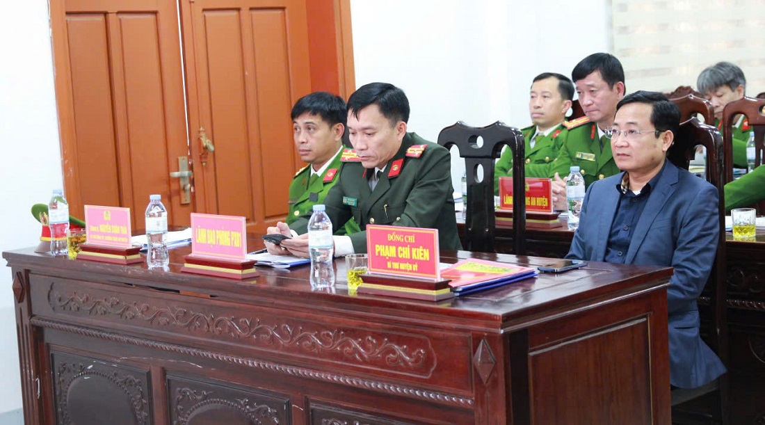 Các đại biểu tham dự Hội nghị