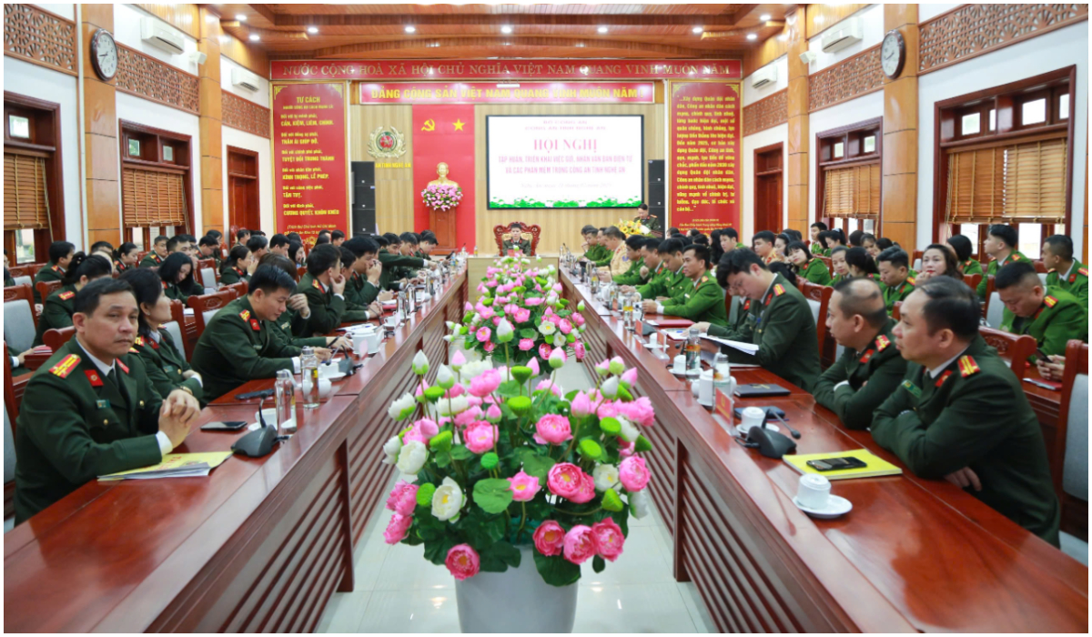 Tập huấn, triển khai việc gửi, nhận văn bản điện tử và các phần mềm