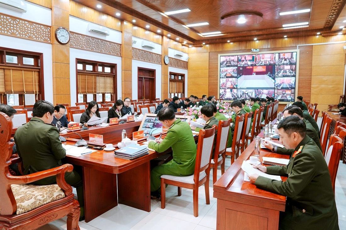Tại điểm cầu Công an tỉnh Nghệ An
