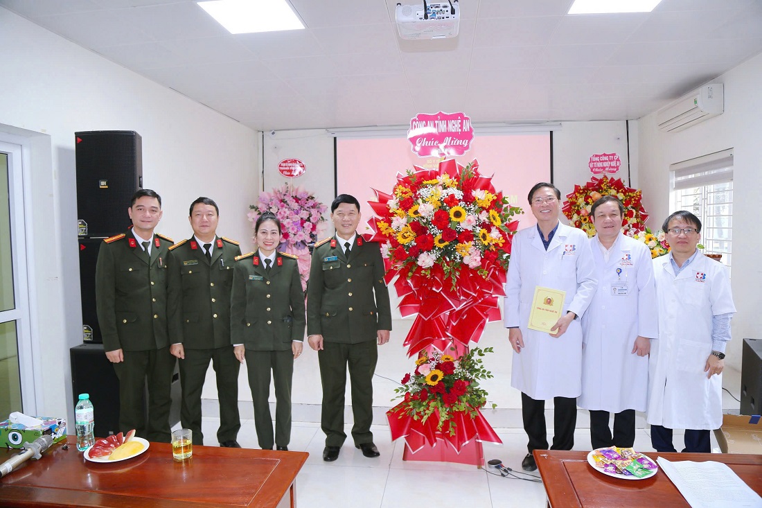 Chúc mừng bệnh viện Ung bướu Nghệ An