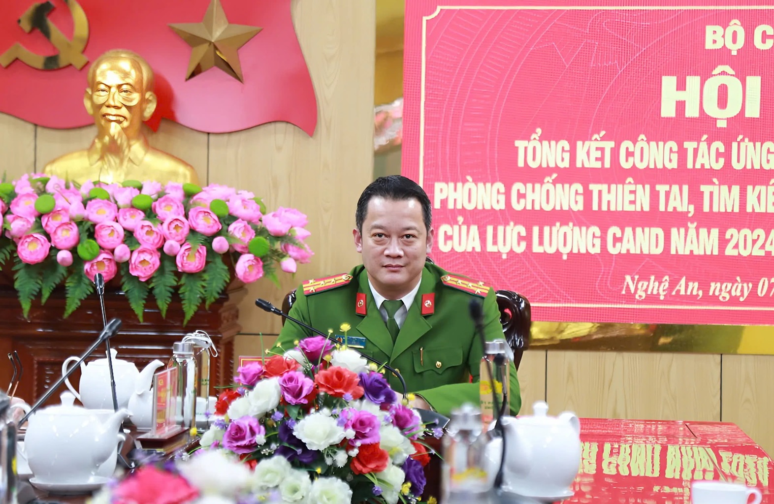 Dự tại điểm cầu Công an tỉnh Nghệ An có Đại tá Nguyễn Đức Cường, Phó Giám đốc Công an tỉnh.