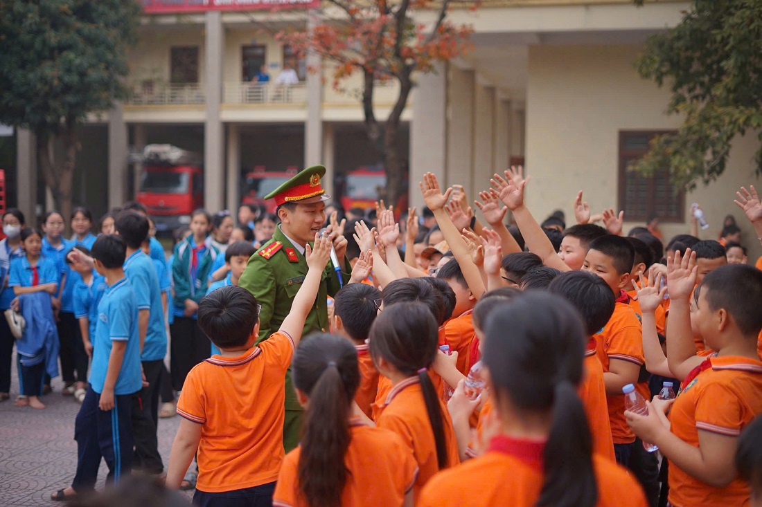 Chương trình tuyên truyền, trải nghiệm thu hút sự quan tâm đông đảo của toàn thể người dân