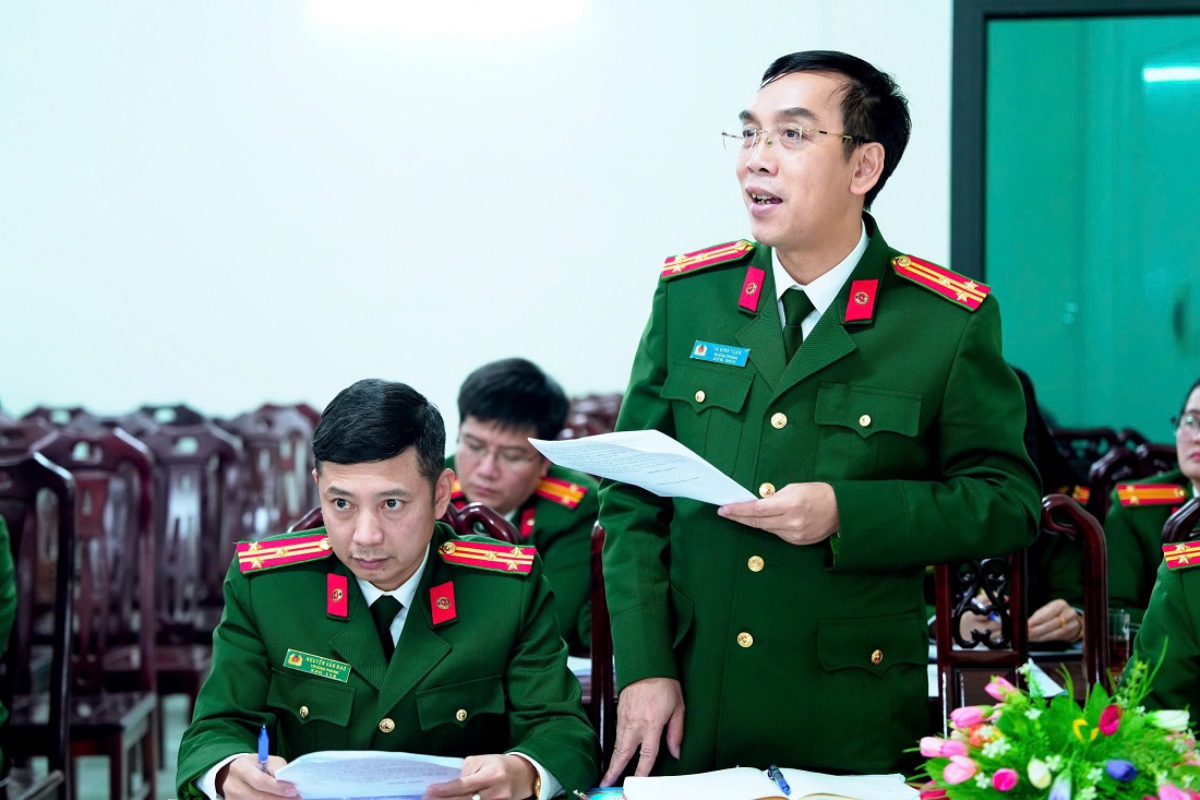 Đại diện Lãnh đạo Phòng Hậu cần phát biểu