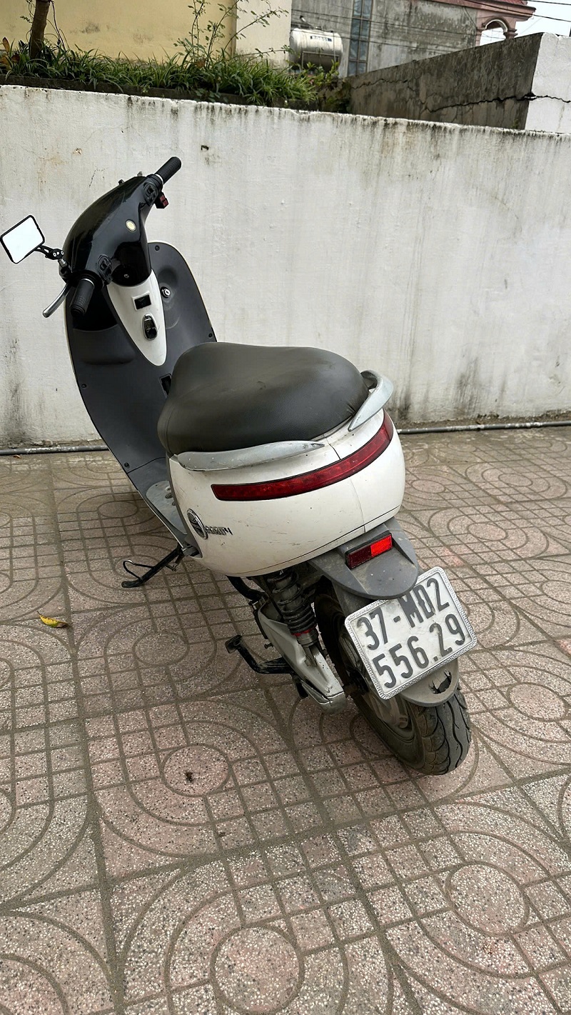 Đối tượng Phạm Doãn Hạnh và tang vật trong các vụ trộm