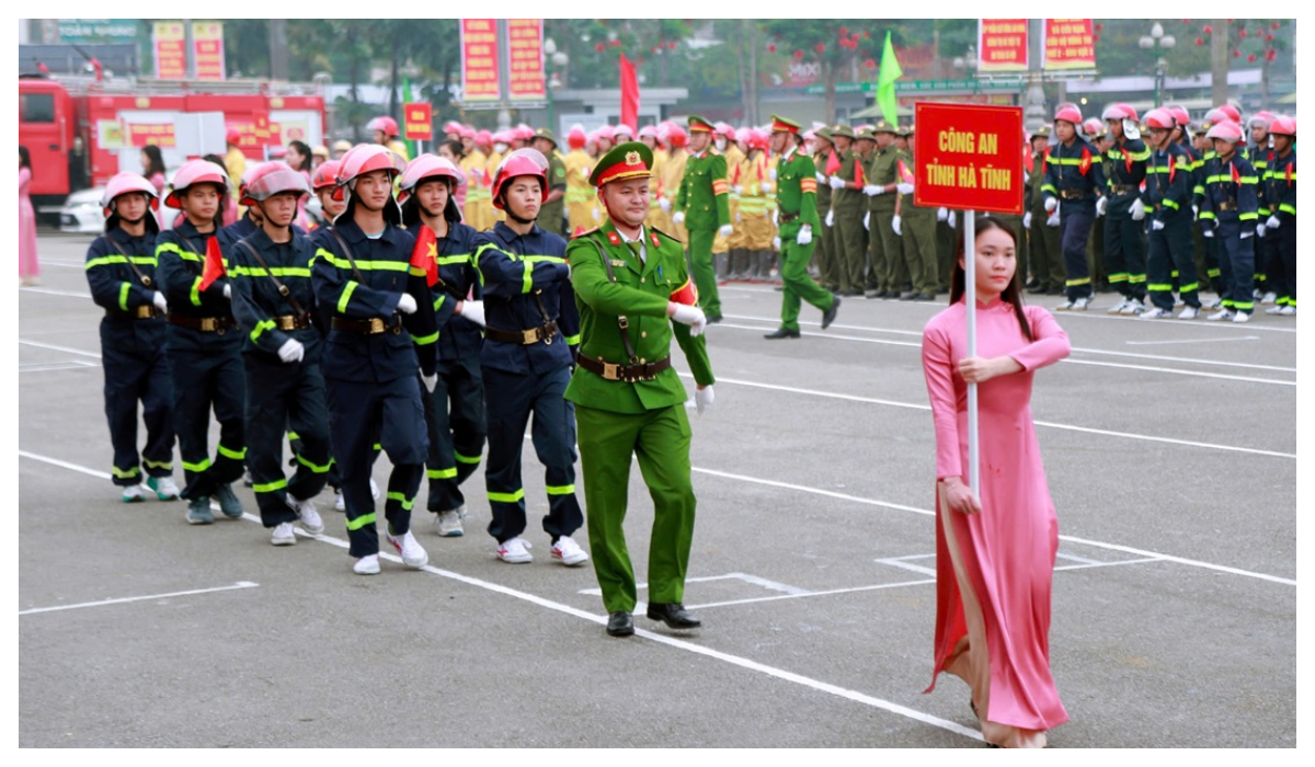 Tổng duyệt Hội thi Thể thao nghiệp vụ chữa cháy và cứu nạn, cứu hộ - Khu vực III tại Nghệ An