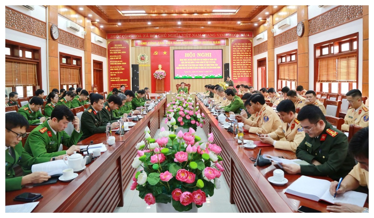 Quán triệt, chỉ đạo triển khai các nhiệm vụ trọng tâm trên các lĩnh vực công tác