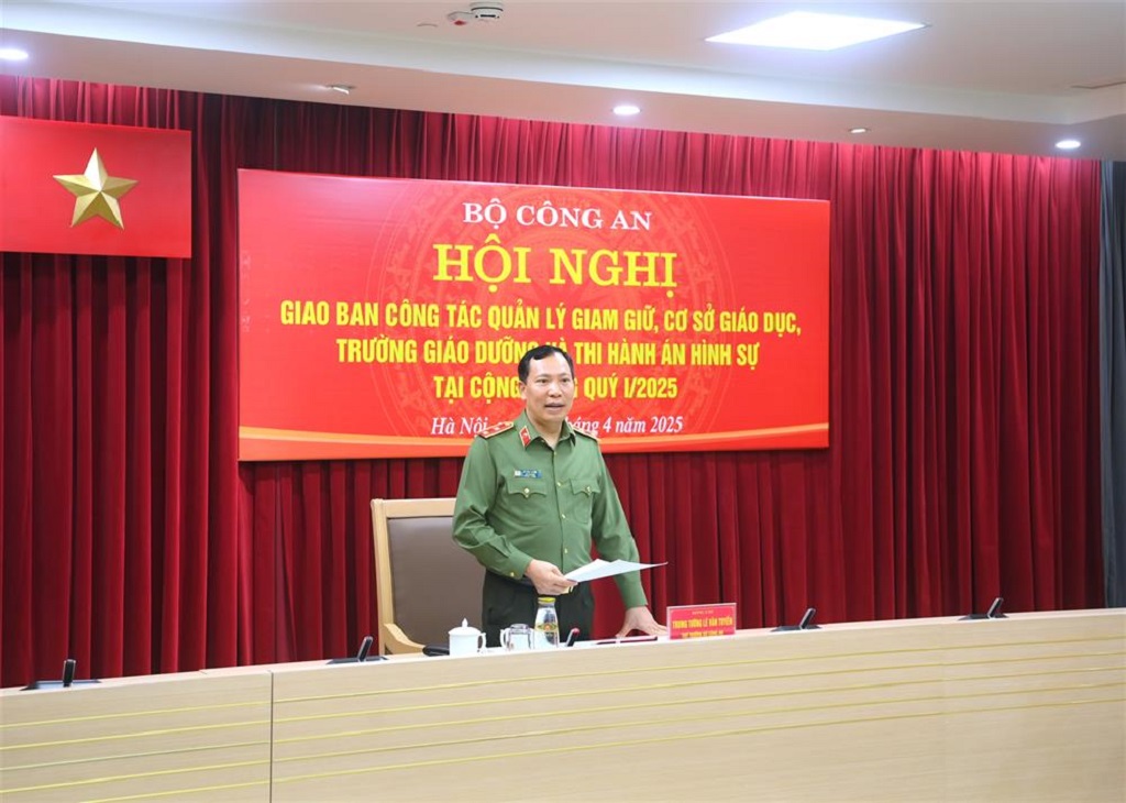 Thứ trưởng Lê Văn Tuyến chủ trì Hội nghị