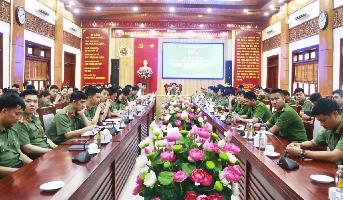 Tuổi trẻ CAND phát động đợt sinh hoạt chính trị đặc biệt kỷ niệm 80 năm Ngày truyền thống CAND