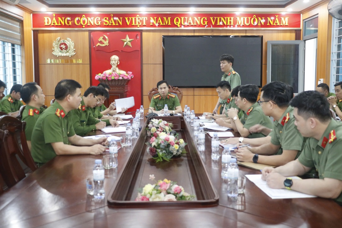 Toàn cảnh buổi làm việc