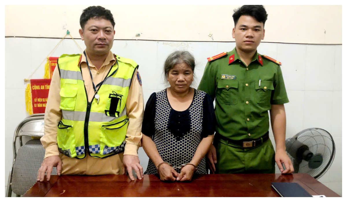 Bắt đối tượng mua bán trái phép chất ma túy, thu giữ 800 viên hồng phiến