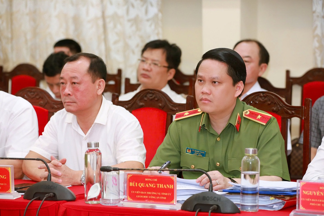 Đồng chí Thiếu tướng Bùi Quang Thanh, Ủy viên Ban Thường vụ Tỉnh ủy, Giám đốc Công an tỉnh tham dự Hội nghị