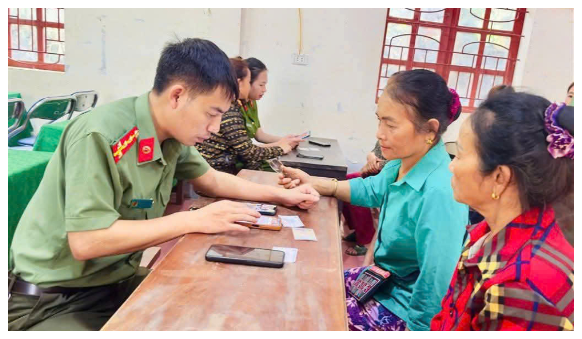 Phát huy dân chủ trong sửa đổi, bổ sung Hiến pháp 2013