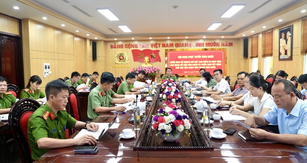 Mở đợt cao điểm làm sạch dữ liệu hôn nhân và triển khai cắt giảm thủ tục xác nhận tình trạng hôn nhân