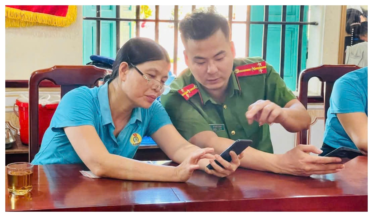 Đồng hành cùng người dân tham gia góp ý Dự thảo sửa đổi, bổ sung một số điều của Hiến pháp năm 2013 qua ứng dụng VNeID