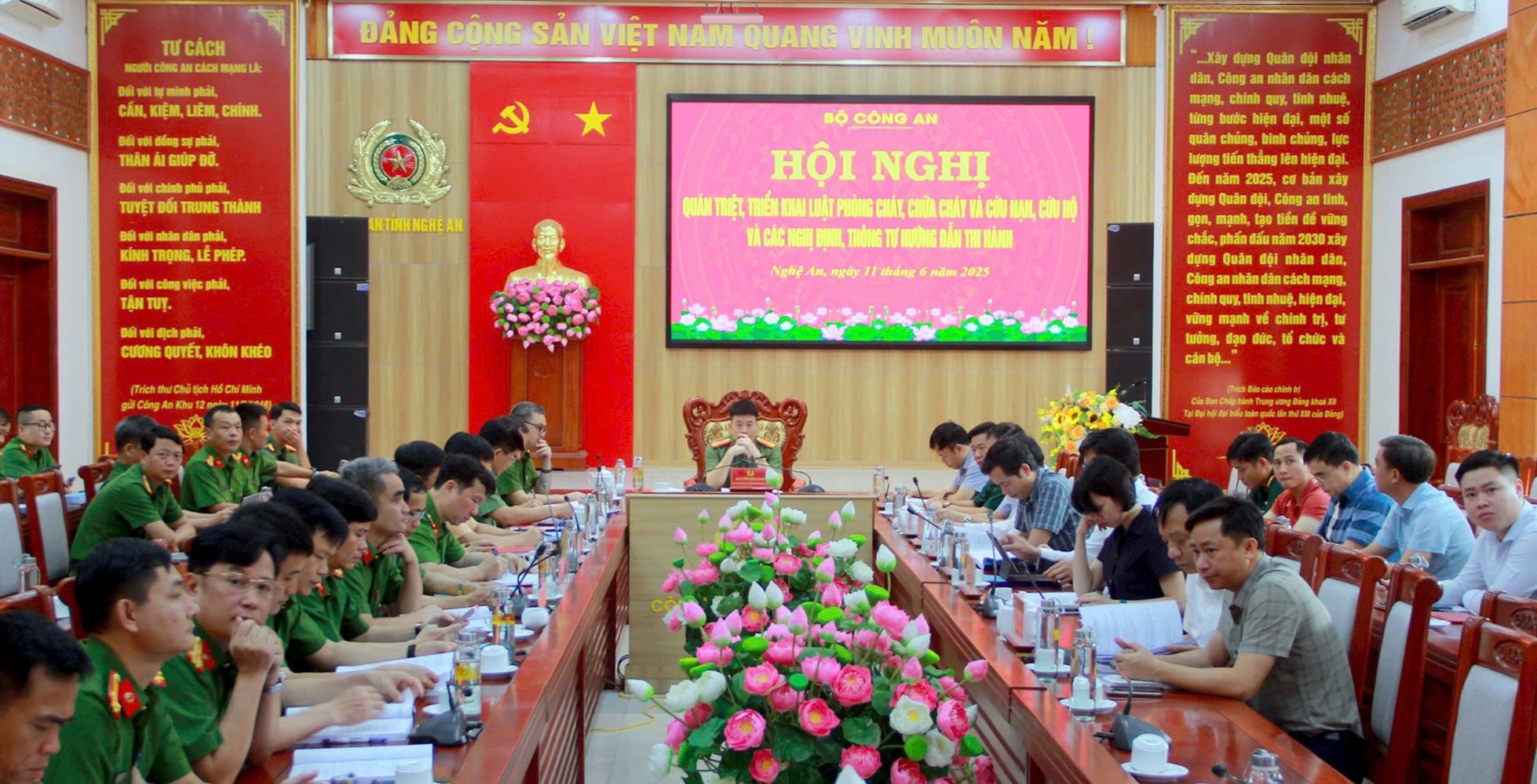 Toàn cảnh Hội nghị tại điểm cầu Nghệ An