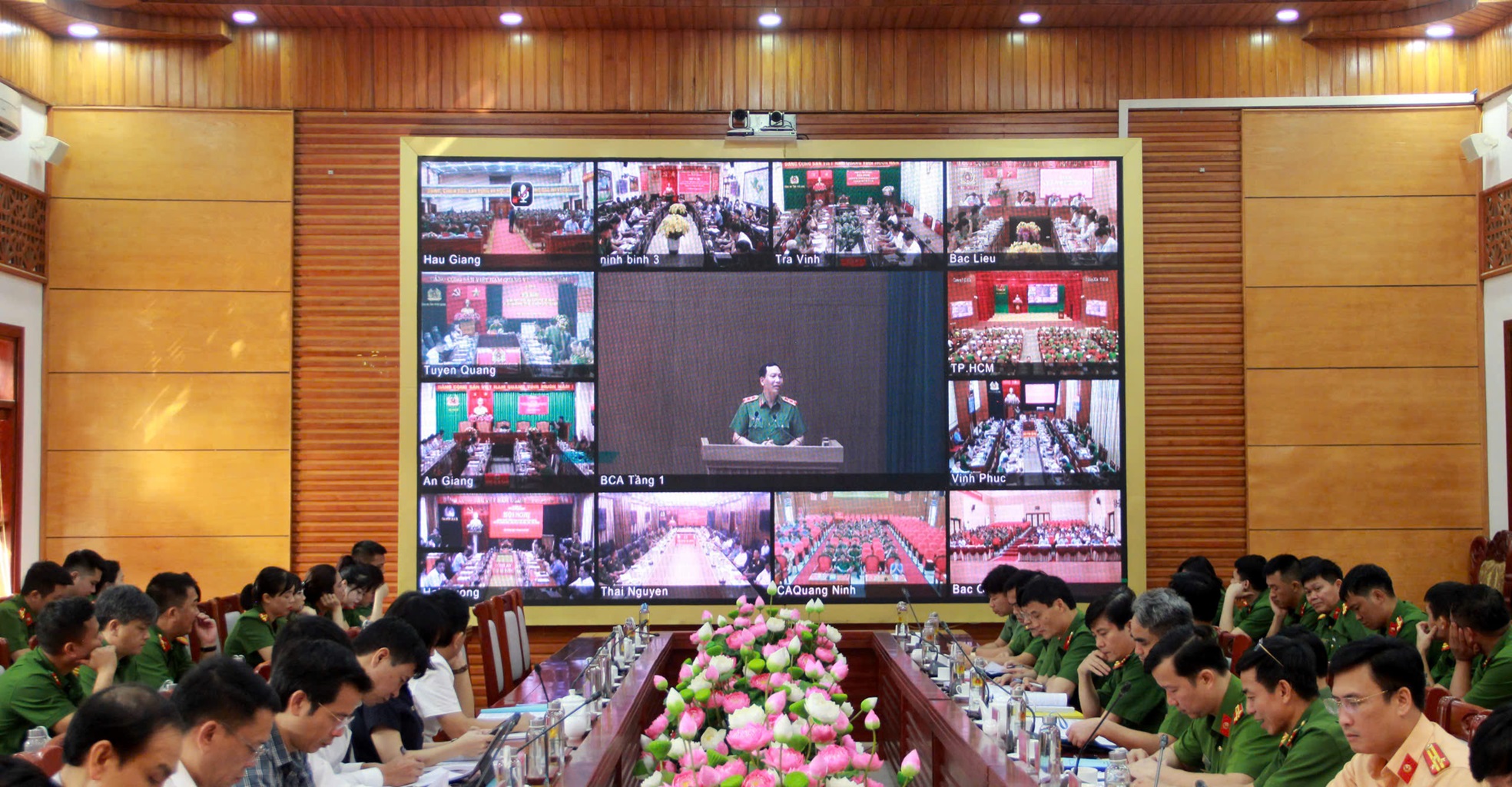 Quang cảnh Hội nghị tại các điểm cầu