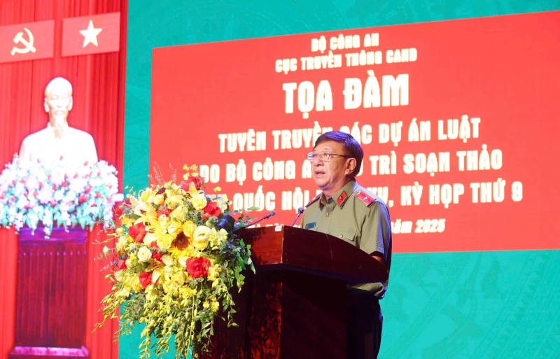 Tọa đàm, giải đáp những nội dung 
