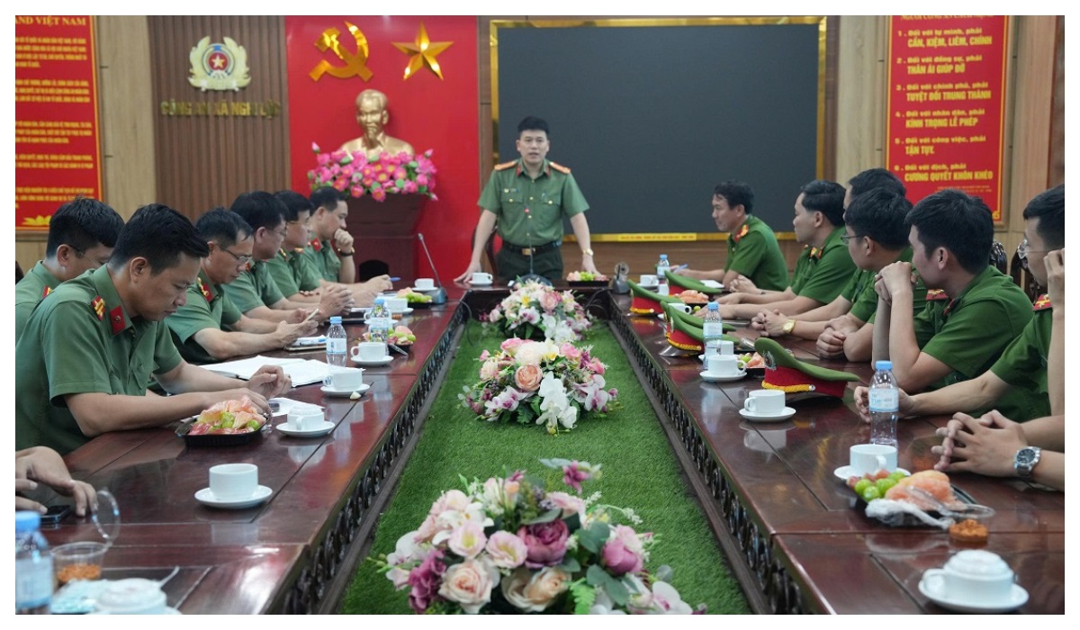 Lãnh đạo Công an tỉnh kiểm tra, đánh giá chỉ đạo vận hành mô hình chính quyền mới tại Công an xã Nghi Lộc