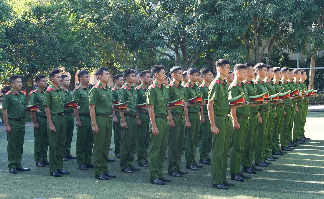 Phần thi điều lệnh đội ngũ tay không