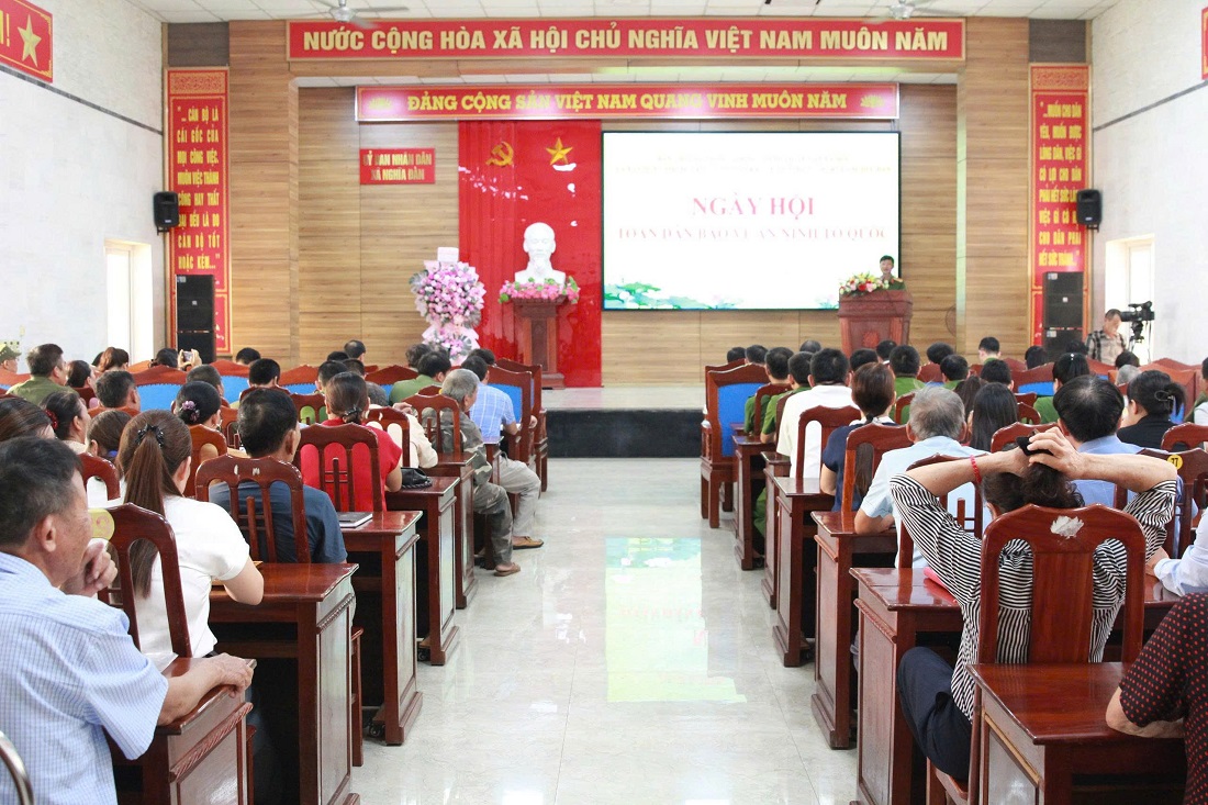 Quang cảnh Ngày hội