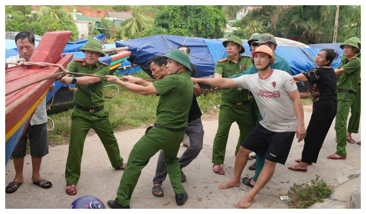 Tăng cường hỗ trợ các địa phương ven biển phòng, chống bão số 5