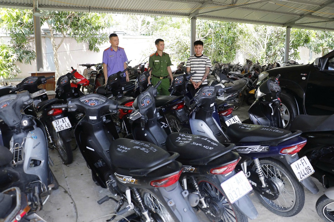 Tang vật chuyên án Cơ quan Công an thu giữ