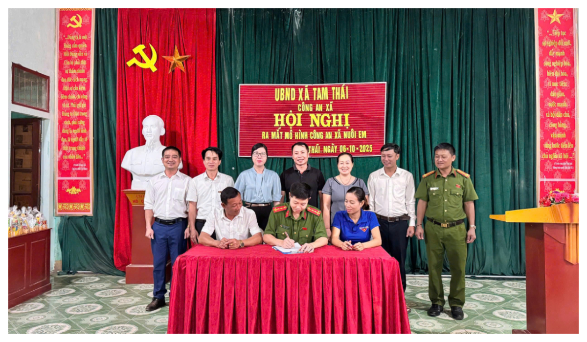 Ra mắt mô hình 