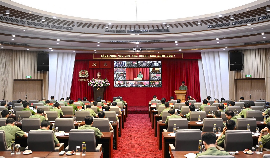 Hội nghị được kết nối trực tuyến đến 34 điểm cầu của Công an các tỉnh, thành phố trực thuộc Trung ương.