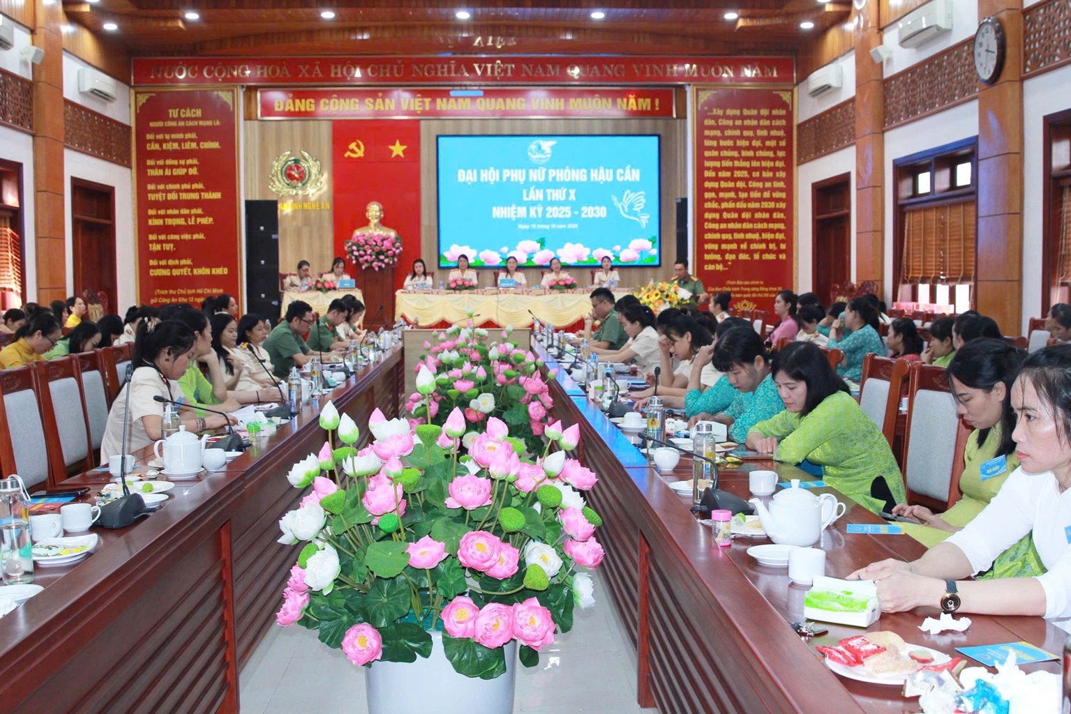 Toàn cảnh Đại hội 