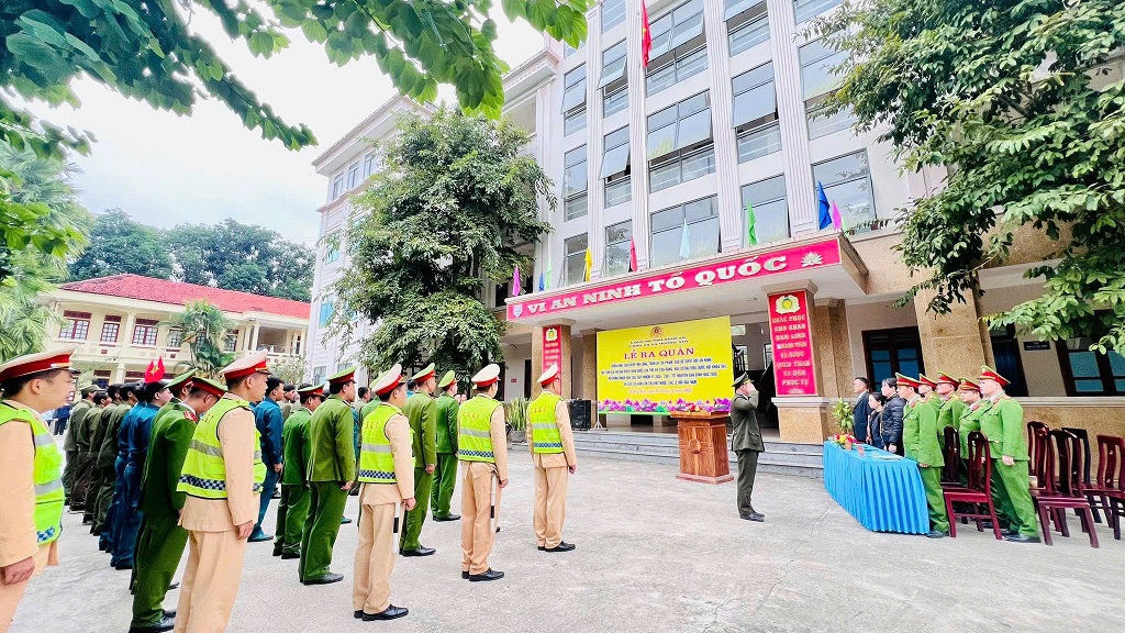 Công an xã Mường Xén tổ chức Lễ ra quân đợt cao điểm bảo đảm ANTT