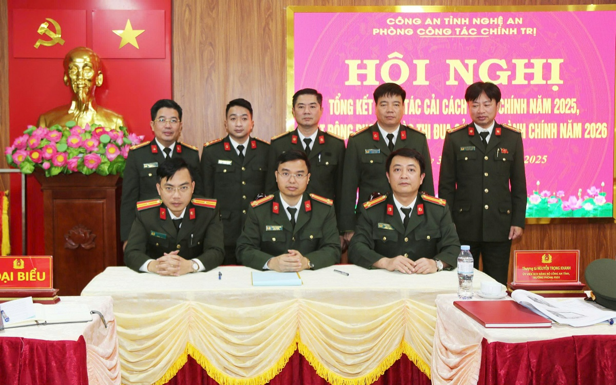 Phòng Công tác chính trị: Phát động phong trào thi đua CCHC năm 2026