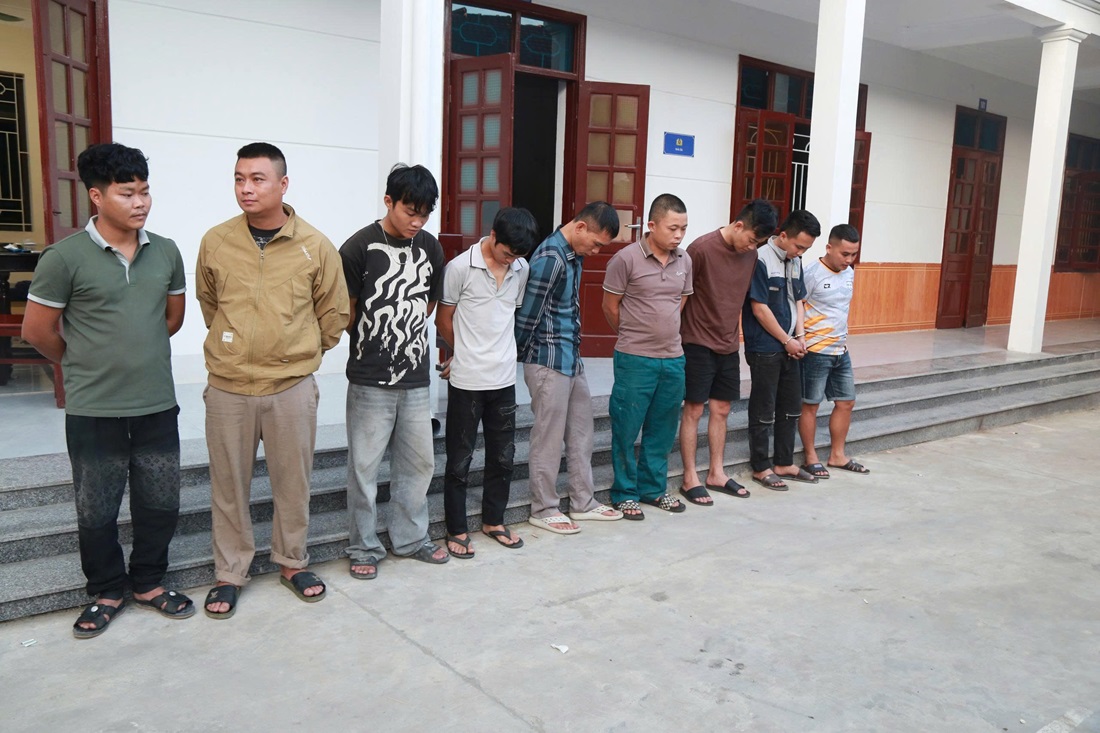 Các đối tượng bị bắt giữ