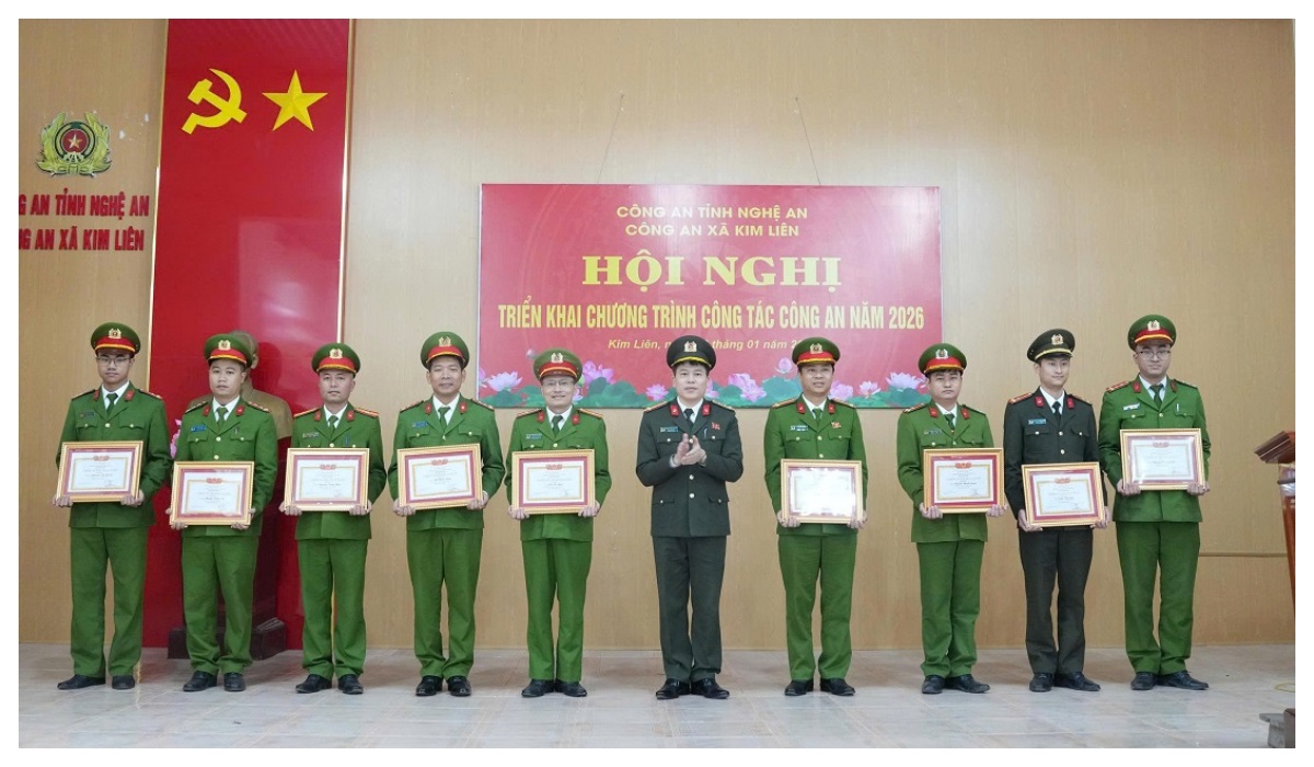 Thay đổi tư duy, hành động, tăng cường bám cơ sở