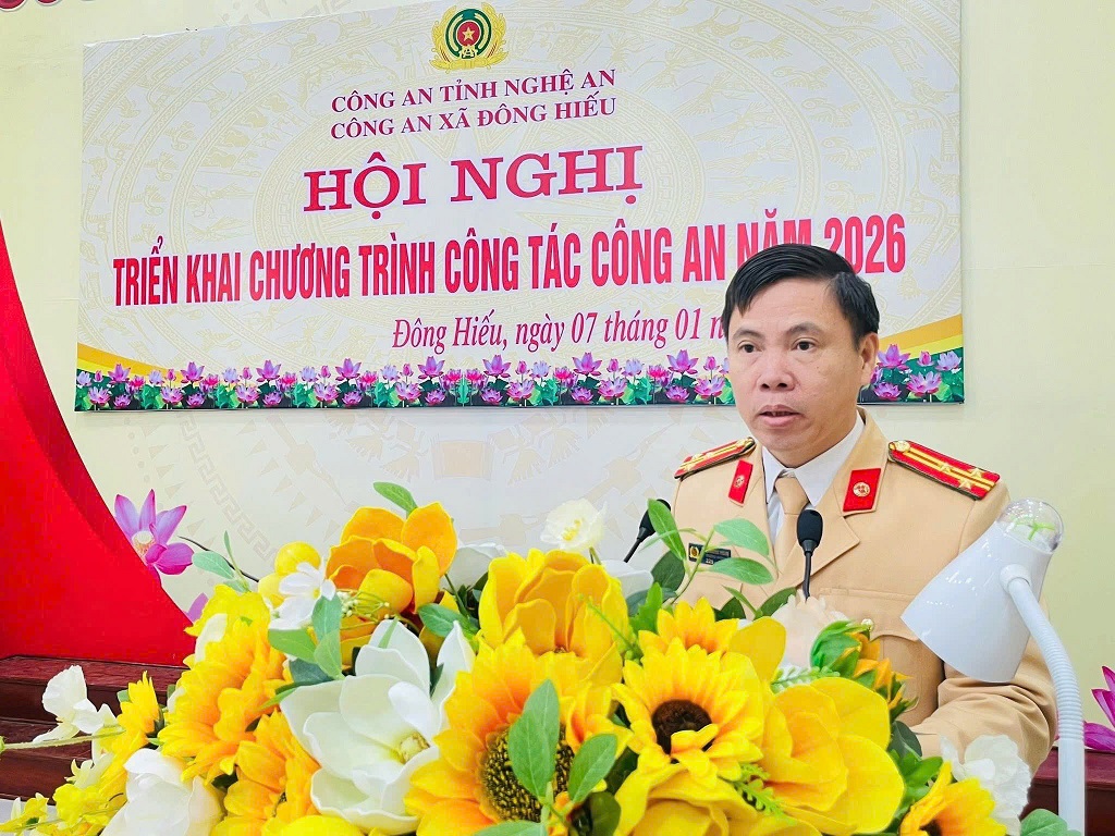 Đồng chí Thượng tá Lê Thanh Nghị –Trưởng phòng Cảnh sát giao thông phát biểu chỉ đạo tại Hội nghị