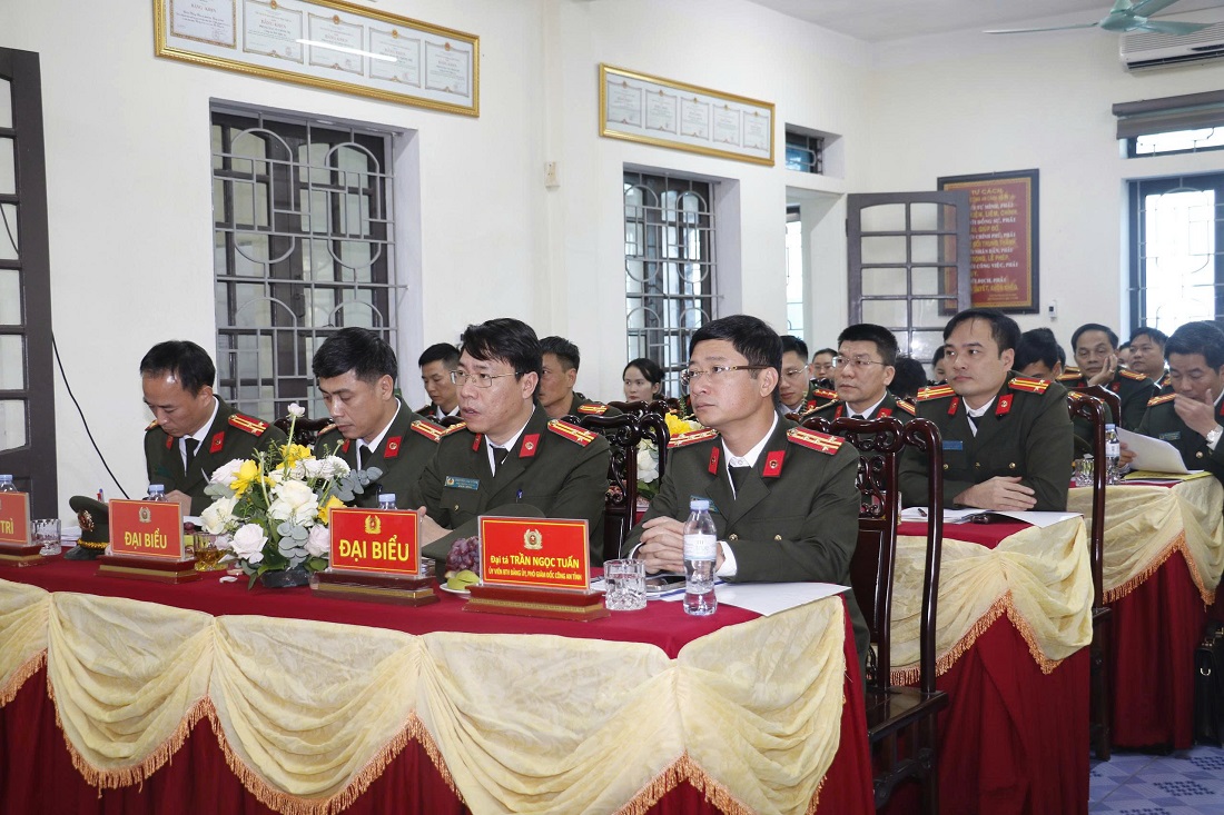 Đại biểu dự Hội nghị