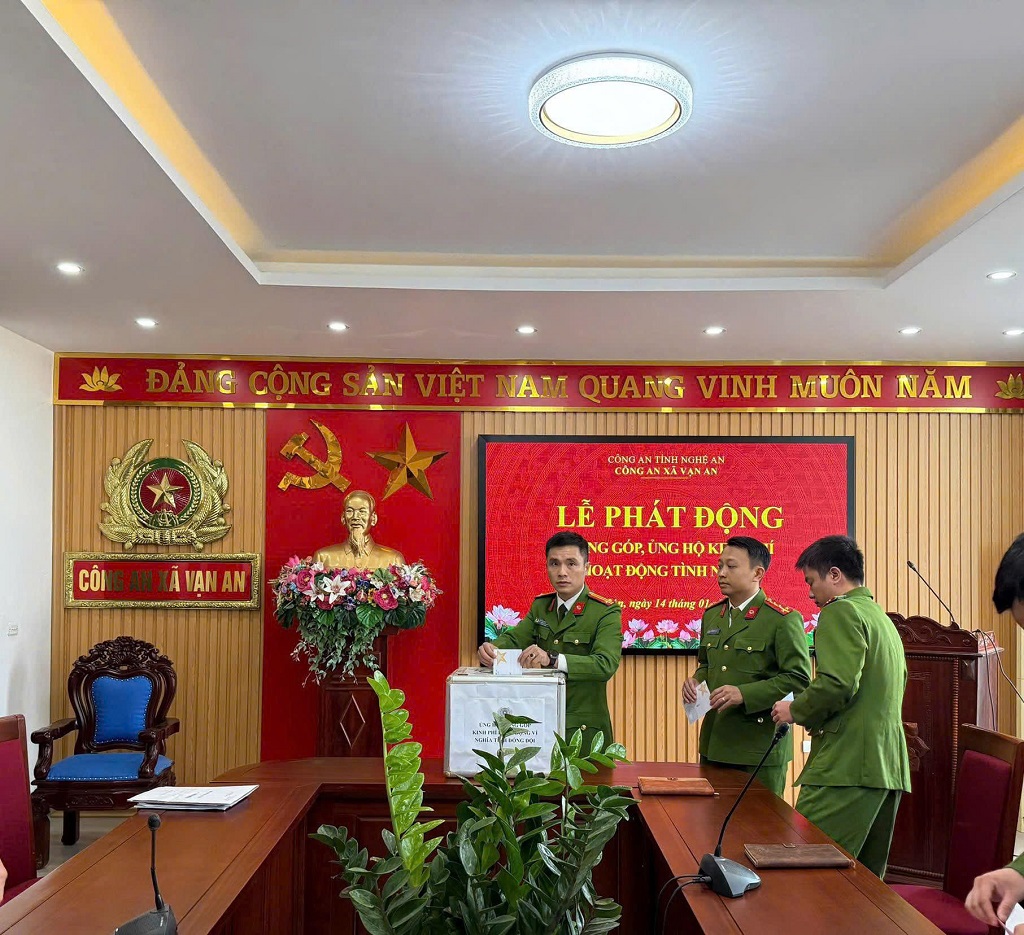 Công an xã Vạn An: quyên góp, ủng hộ kinh phí hoạt động tình nghĩa