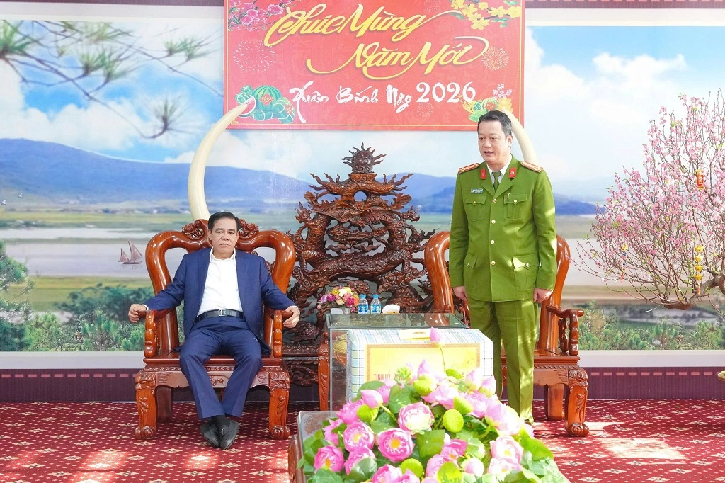 Thay mặt Ban Thường vụ Đảng ủy, Lãnh đạo Công an tỉnh, đồng chí Đại tá Nguyễn Đức Cường, Phó Giám đốc Công an tỉnh bày tỏ sự vui mừng, trân trọng cảm ơn những tình cảm, sự quan tâm của đồng chí Phó Bí thư Tỉnh ủy, Chủ tịch UBND tỉnh và đoàn công tác