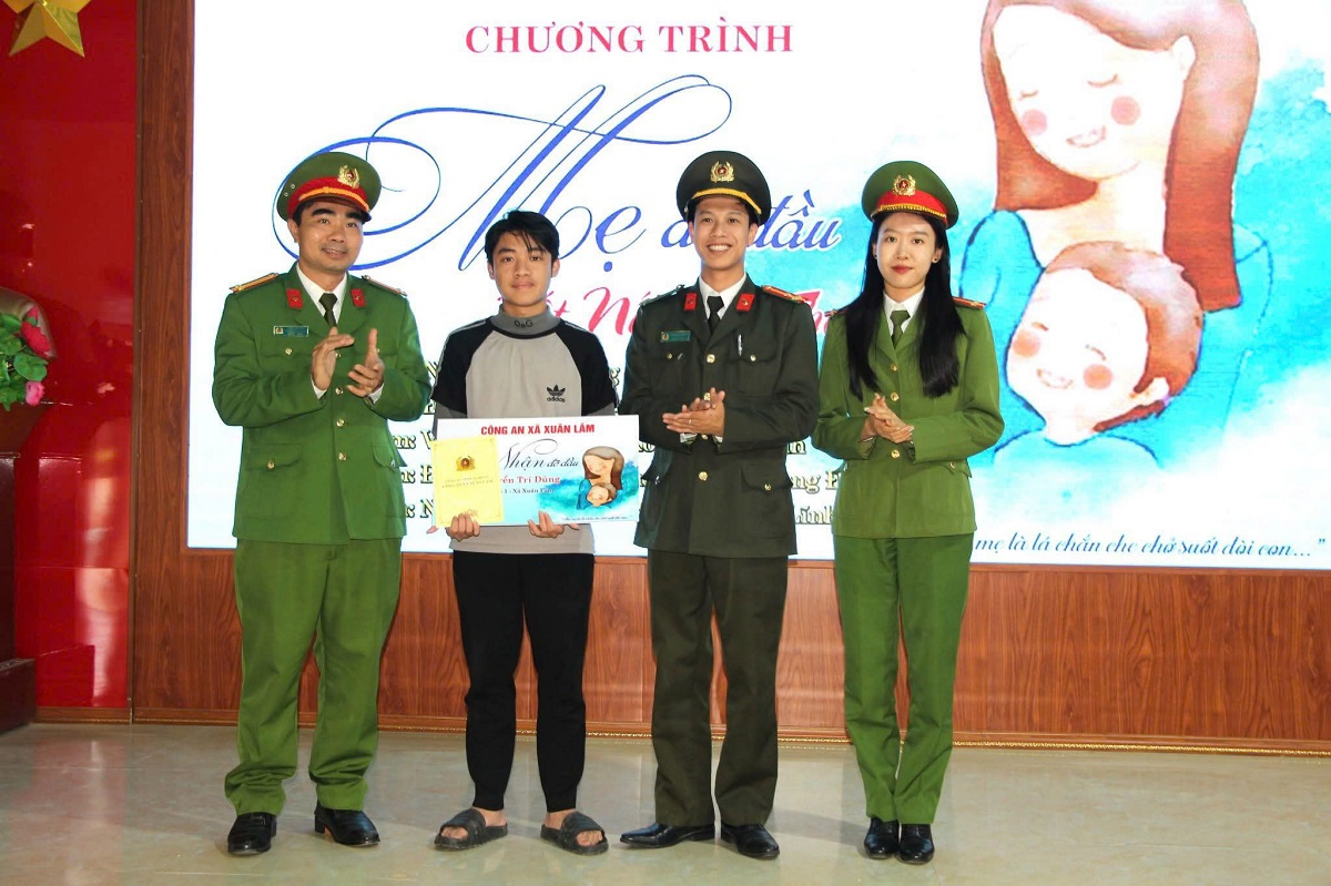 Công an xã Xuân Lâm triển khai mô hình 